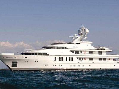 Sale the yacht VIAREGGIO SUPERYACHTS 62 «ROMA»