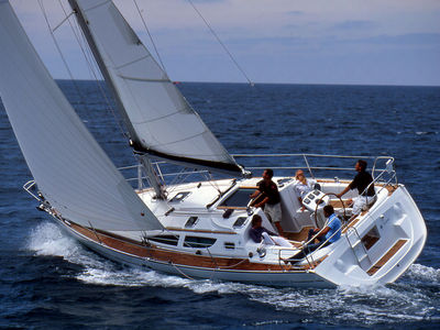 Sale the yacht Sun Odyssey 35