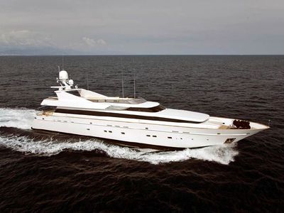 Sale the yacht Cantieri di Pisa 125