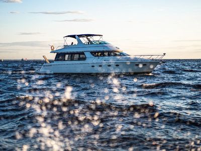 Sale the yacht Carver 570 Voyager Pilothouse «Gala»