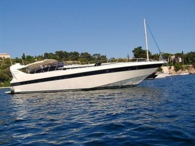 Sale the yacht Mangusta 65