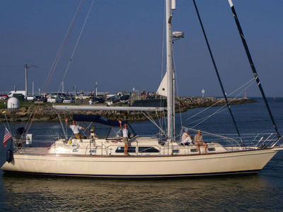 Sale the yacht Island Packet 485