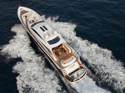 Sale the yacht Sunseeker 108' Predator «Clifford»