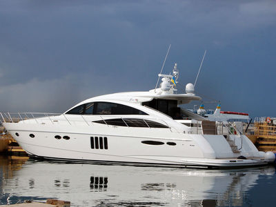 Sale the yacht Princess V65