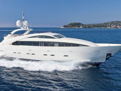 Sale the yacht ISA 120 «Happy Hour»