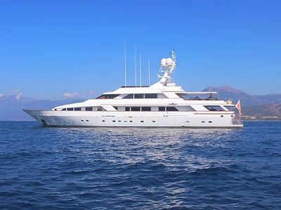 Sale the yacht Benetti 151'