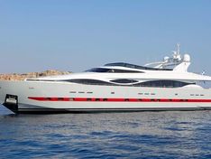 Motor yacht for sale Maiora 39DP