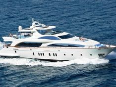 Motor yacht for sale Azimut 116